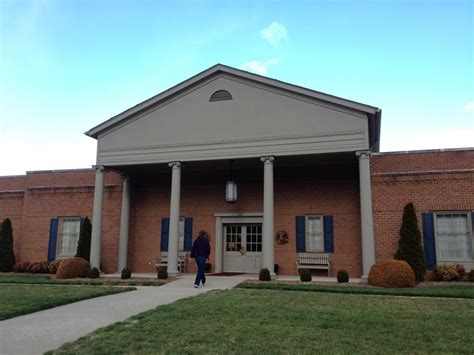 greer mcelveen|pendry's funeral.